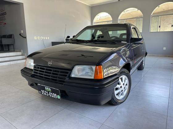 CHEVROLET KADETT 1.8 EFI GL 8V GASOLINA 2P MANUAL